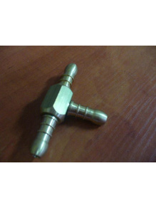 Trójnik gazu 3 x 9-10 mm