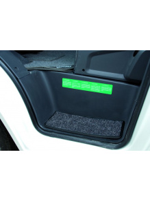 Dywaniki na schodek samochodu Stepper Micro Volkswagen T6 - Brunner