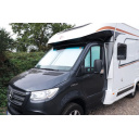 Roleta zaciemniająca REMIfront IV na przednią szybę Mercedes Sprinter 2019-2024 duży czujnik deszczu - Remis