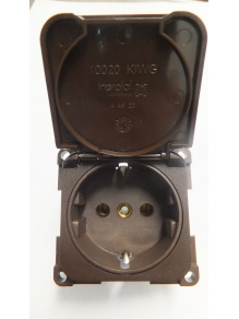 Gniazdo 230 V Schuko do zabudowy z klapką brązowe - Fawo