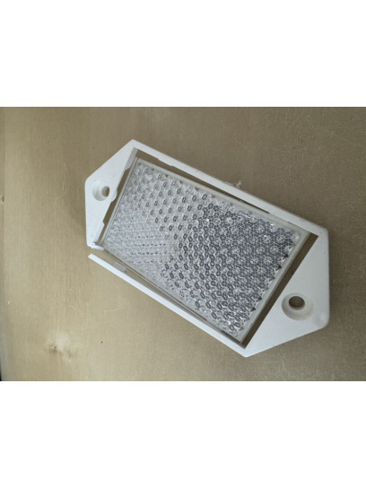 OUTLET - Odblask prostokątny na wkręty biały - ramka biała